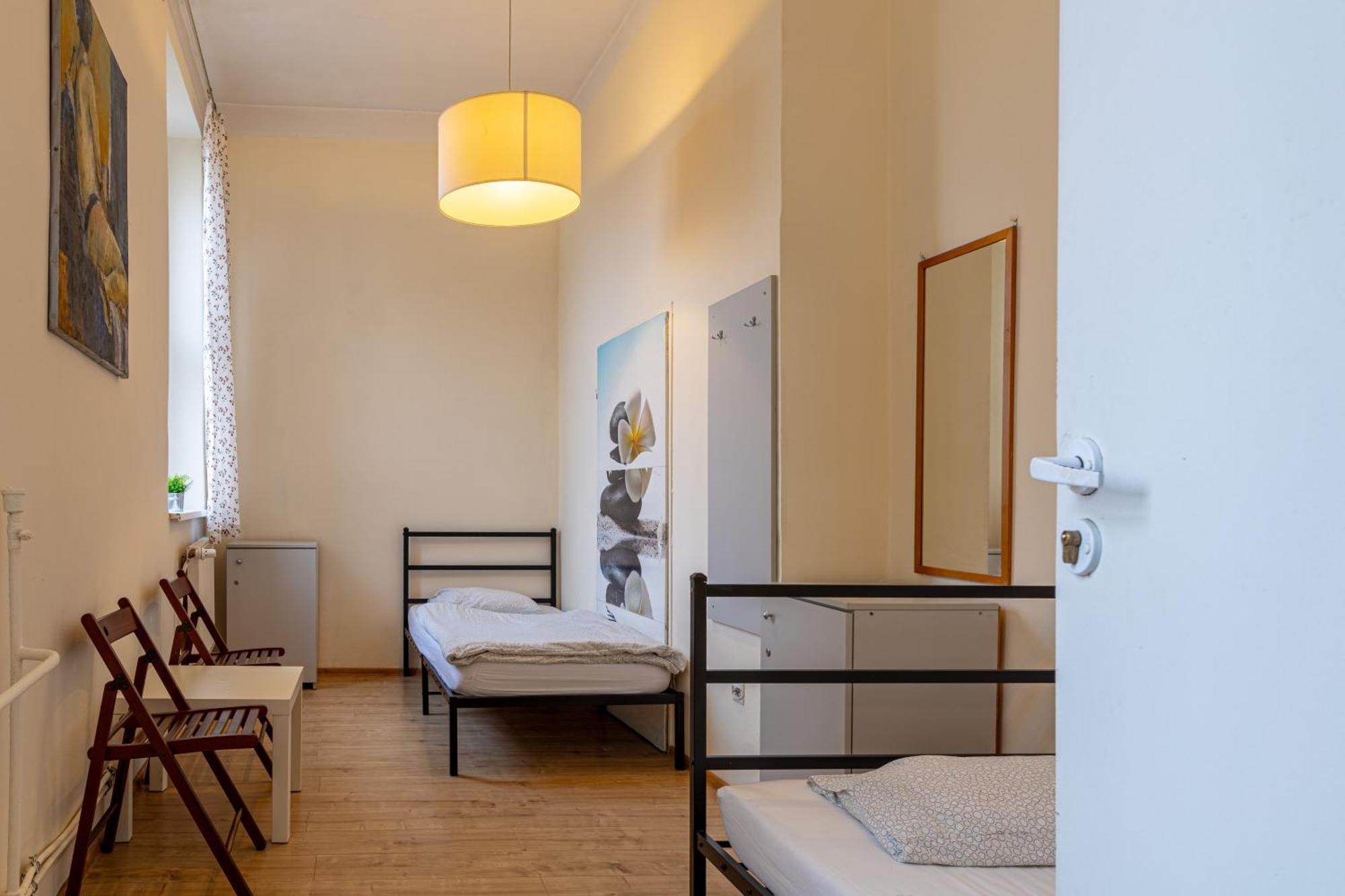 Hostel Orange Plus Stary Toruń Exteriör bild