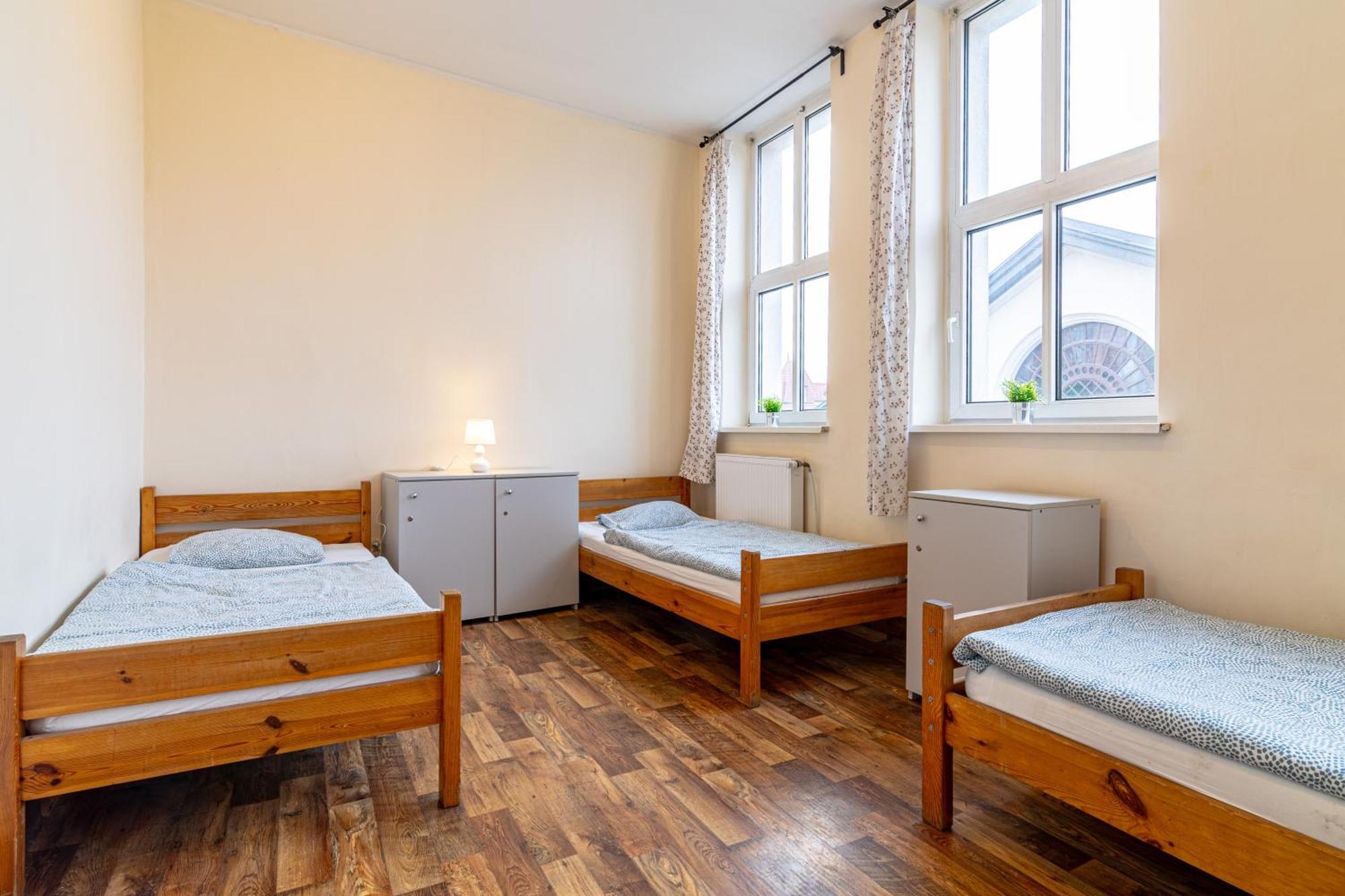 Hostel Orange Plus Stary Toruń Exteriör bild